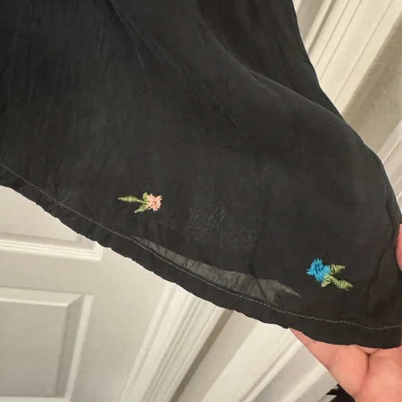 Johnny Was Black Tunic with Multicolor Floral Embroidery - Picture 5 of 8